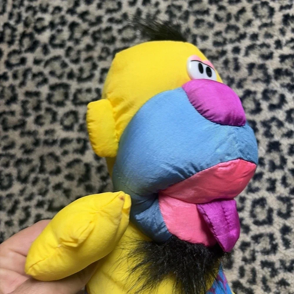 Puffalump‎ 1992 Fisher Price, Rocky Caveman Yellow Plush Grunts squeezed Works!